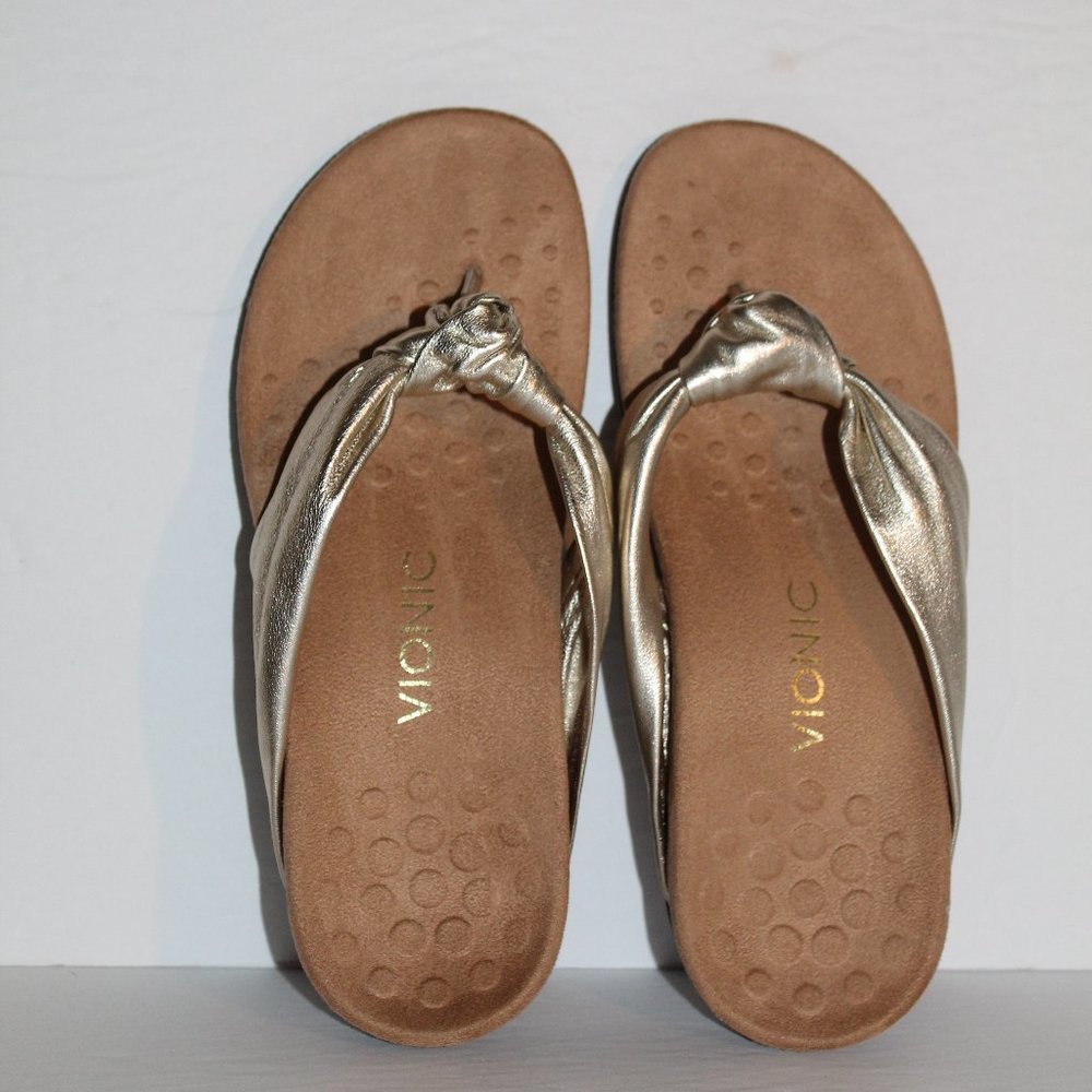VIONIC REST PIPPA  CHAMPAGNE COLOR LEATHER STRAP  SIZE 7M NIB